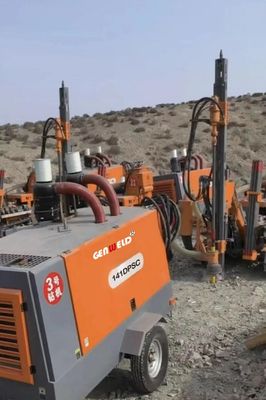 GENWELD 141DPSC Diesel Portable Screw Compressor with 140KW Yuchai Engine 15 m3/min FAD and 15 bar Pressure for Heavy-Duty Applications